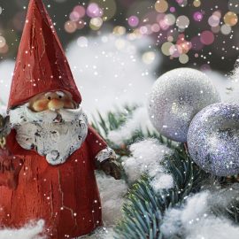 Holiday Shopping for Card Players - Gifts for Card Players
