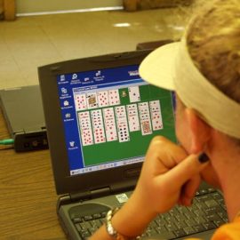 The story behind Windows Solitaire