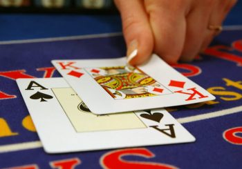 Beginner Tips for Gambling on Card Games