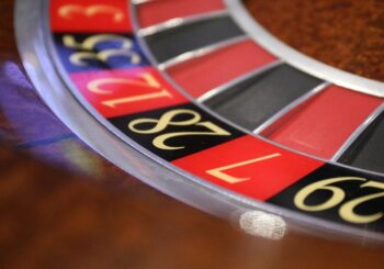 Online Casino Safety Gambling Tips - Gifts for Card Players