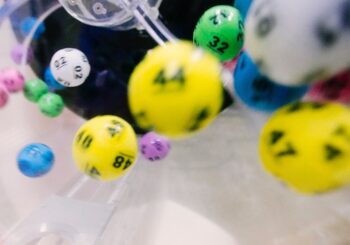 Top 5 tips to play online lottery games - Gifts for Card Players