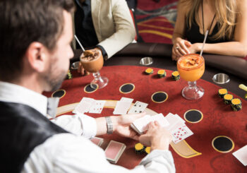 How To Deal Blackjack : A Brief Guideline - Gifts for Card Players