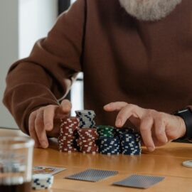 Most Popular Poker Types and Tips for Beginners - Gifts for Card Players