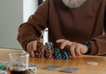 Most Popular Poker Types and Tips for Beginners - Gifts for Card Players
