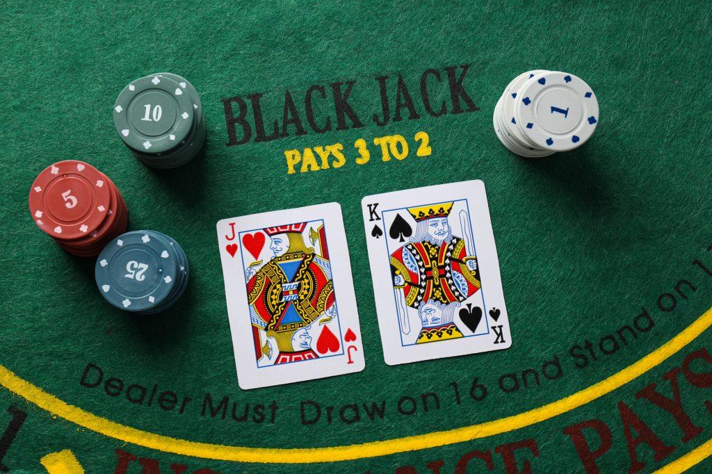 How To Play Blackjack At Sweepstakes Casinos