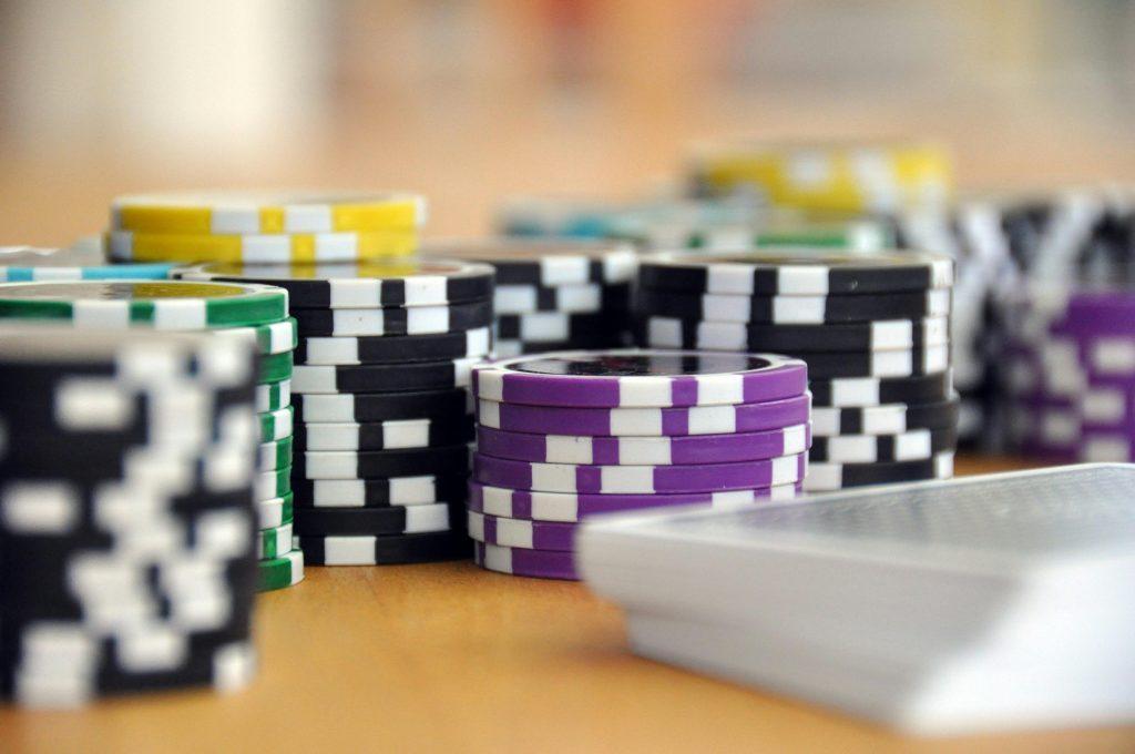 Five Small but Effective ways to Improve your Poker Game